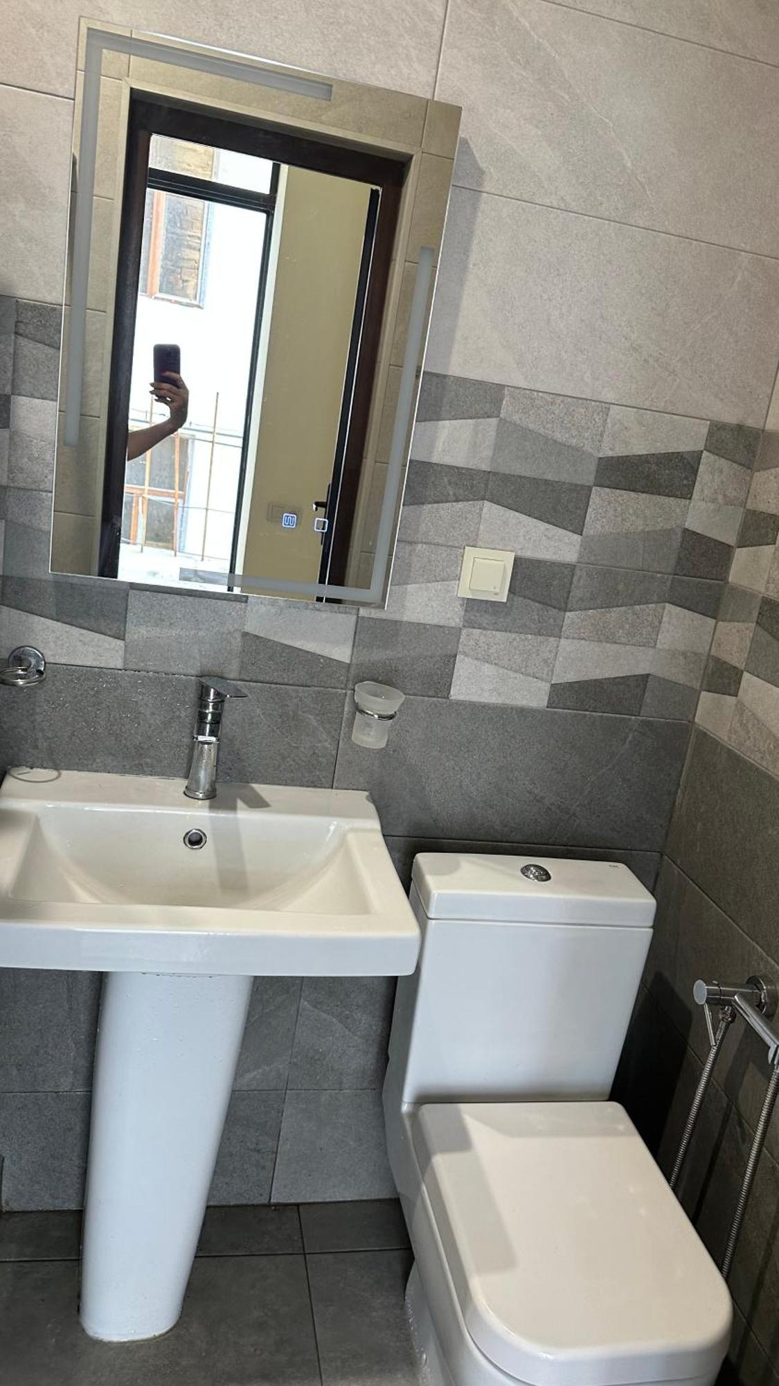 יירבאן Rest & Relax Hotel מראה חיצוני תמונה