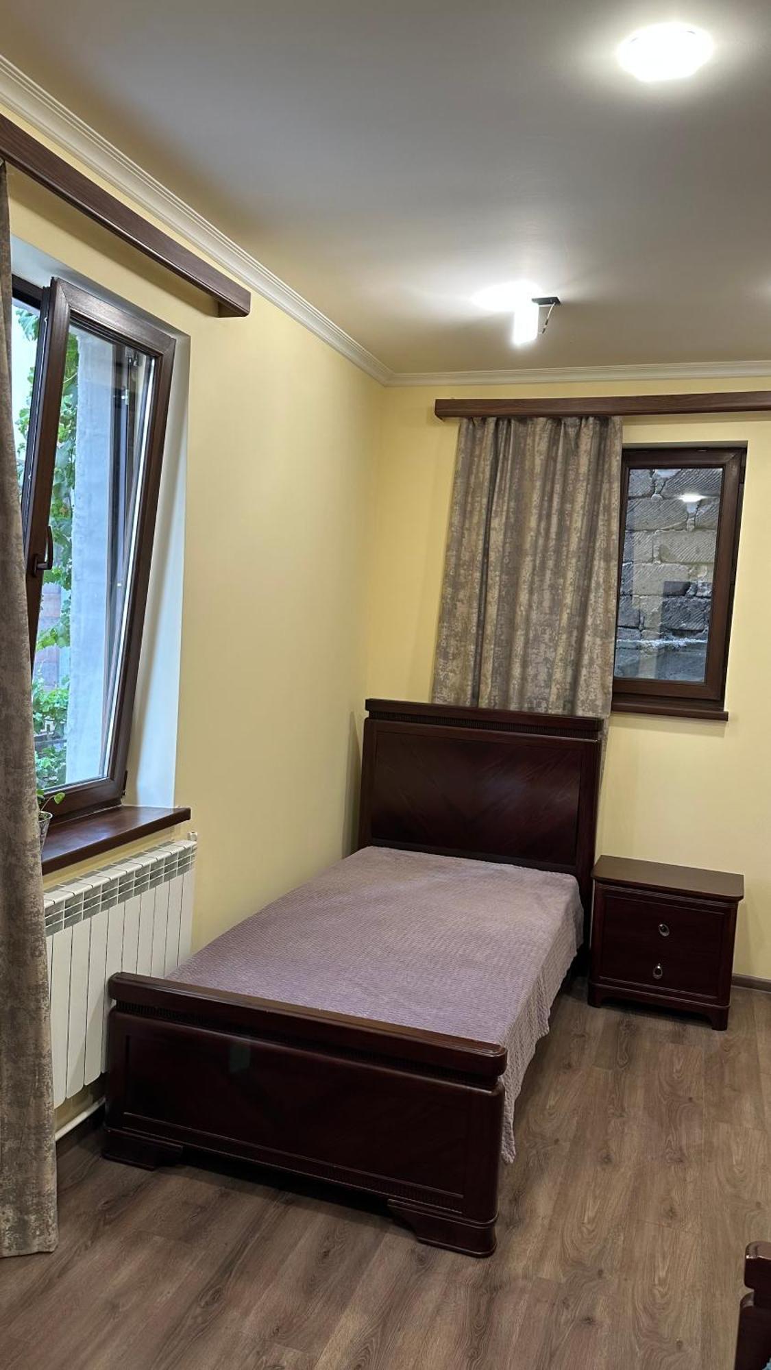 יירבאן Rest & Relax Hotel מראה חיצוני תמונה